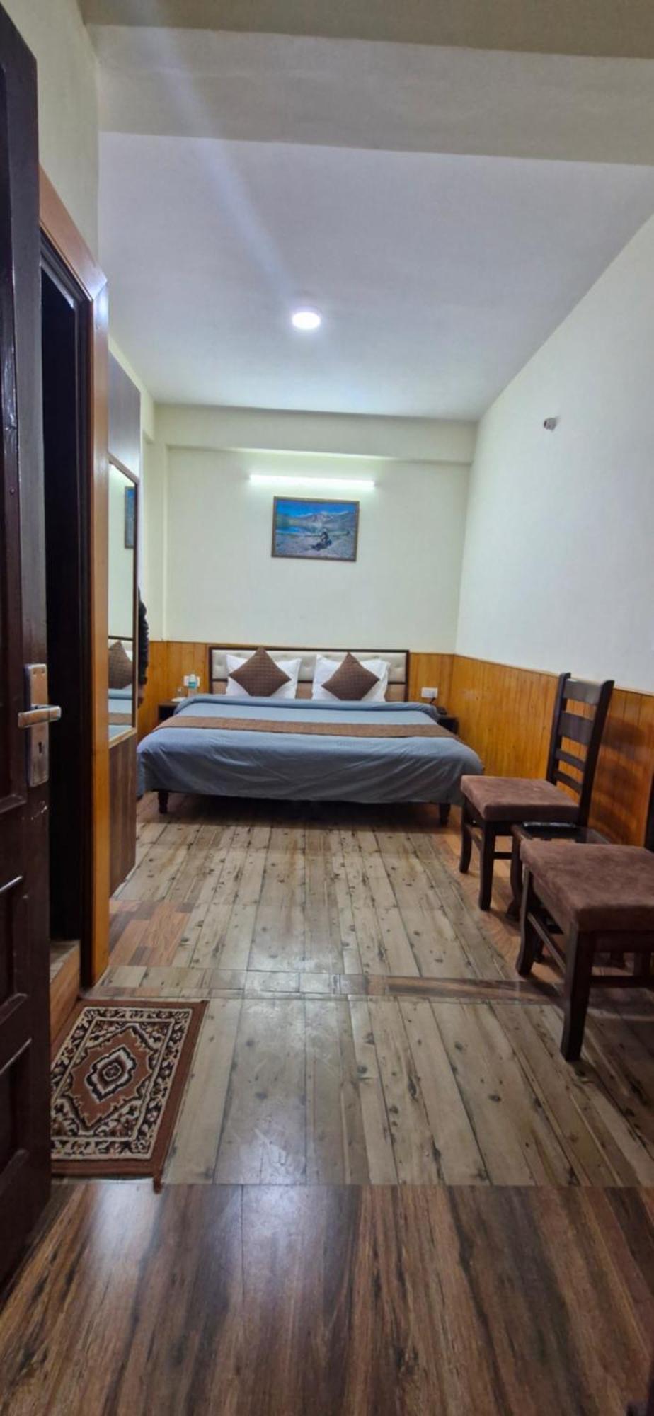 Hotel White Villa Σίμλα Εξωτερικό φωτογραφία